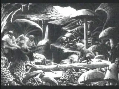Selenites Among Giant Mushrooms – Le Voyage dans la Lune 1902
